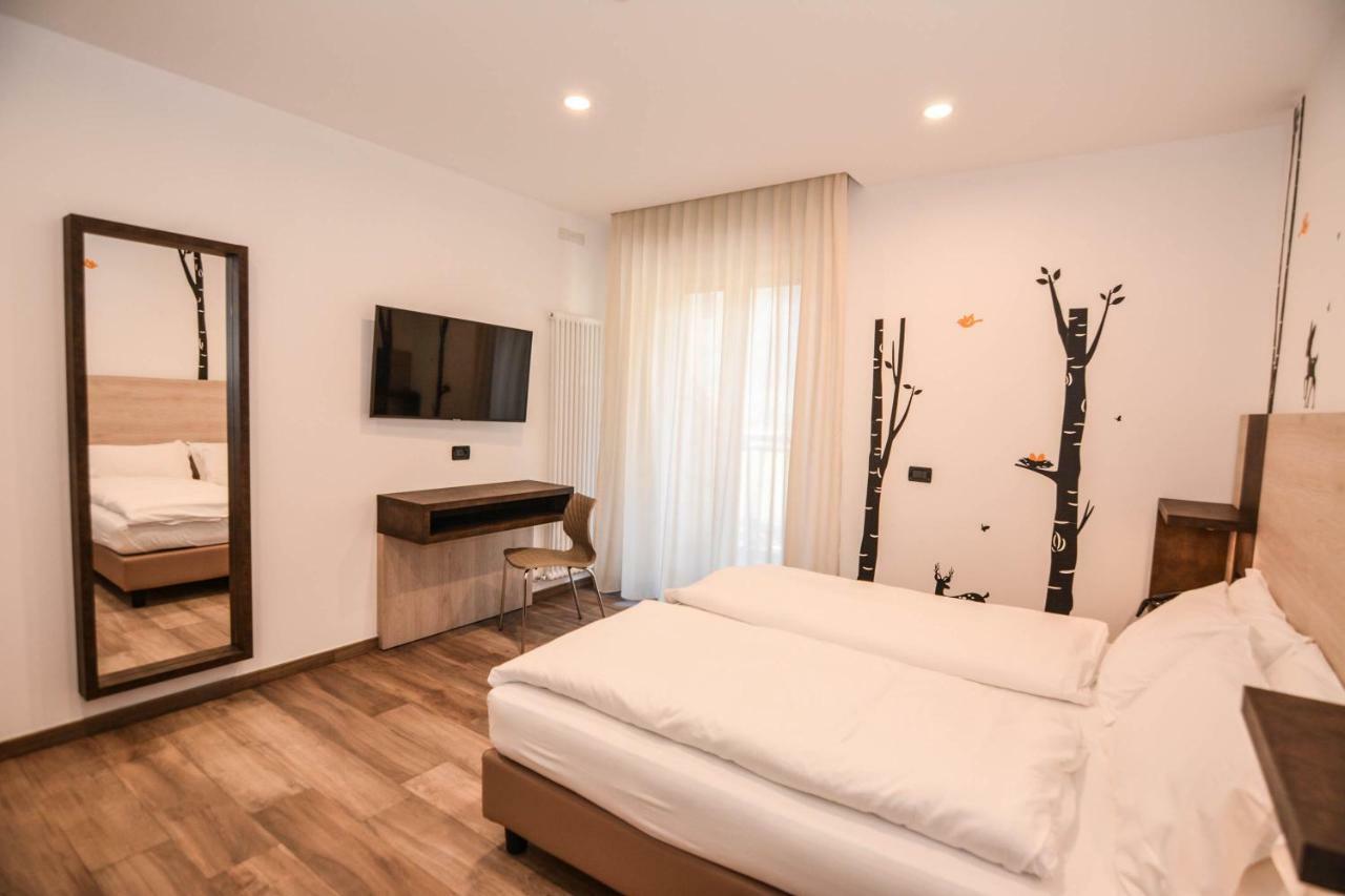 Alpieve Albergo Pieve Pieve Di Ledro Zewnętrze zdjęcie