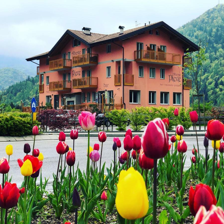Alpieve Albergo Pieve Pieve Di Ledro Zewnętrze zdjęcie